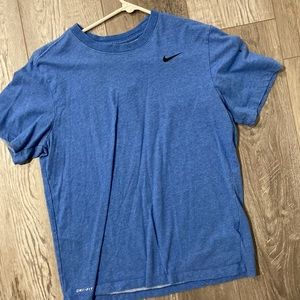 nike dry fit tee